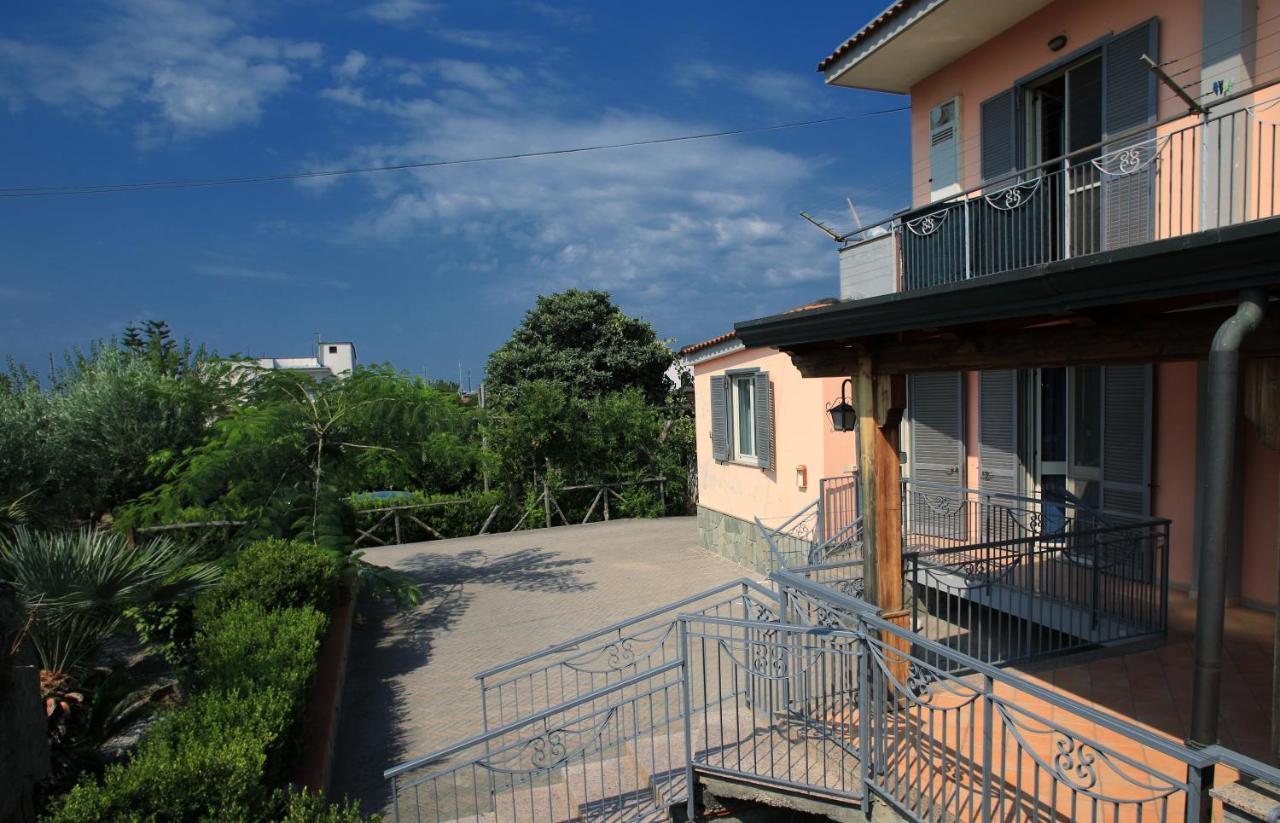 Villa Rosa Pompei Studios Santa Maria La Carita Exterior photo